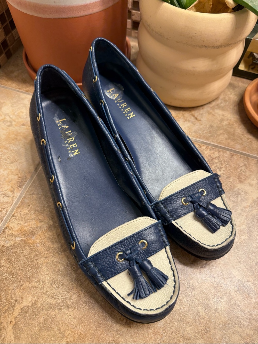 Lauren Ralph Lauren Navy and Cream Tassel Moccasins